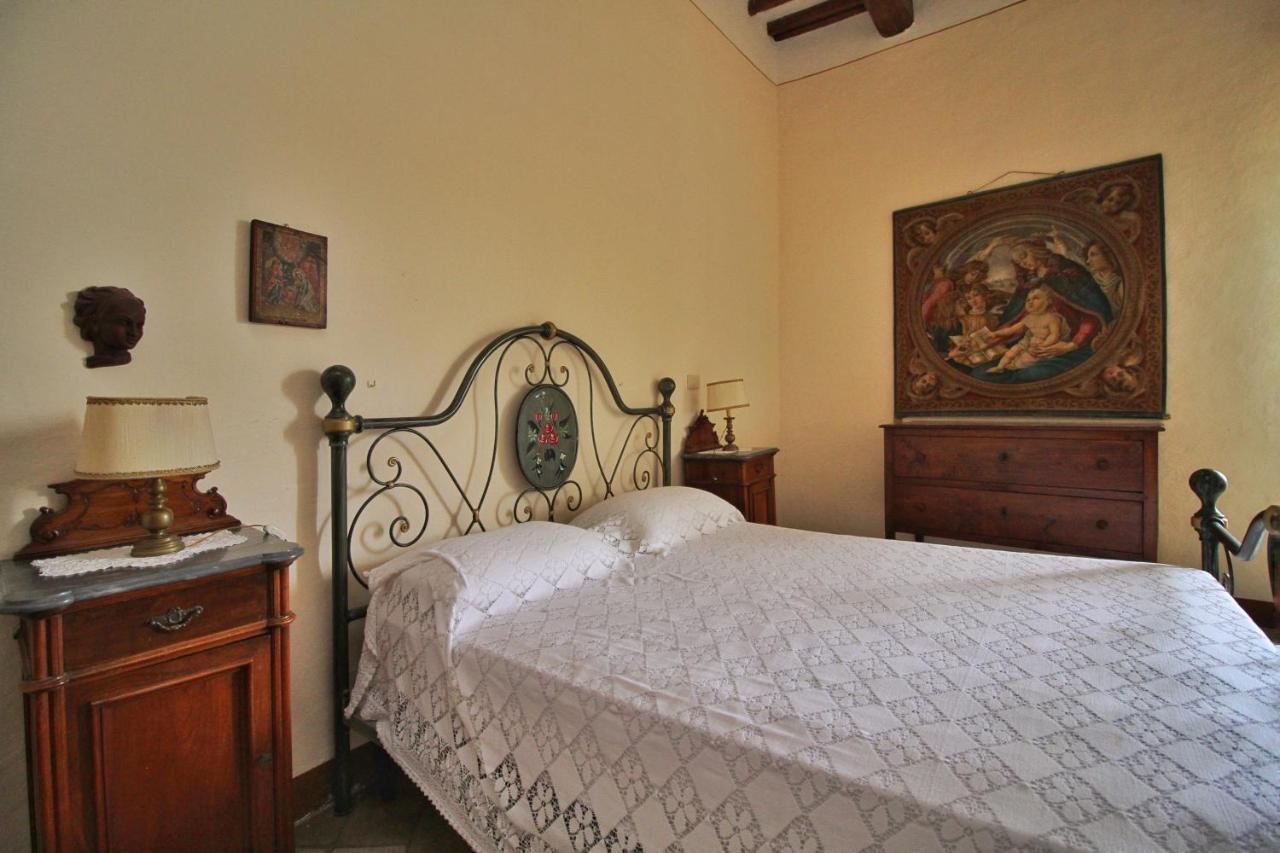 Castello Di Sovicille - Residenza D'Epoca Bed & Breakfast ภายนอก รูปภาพ
