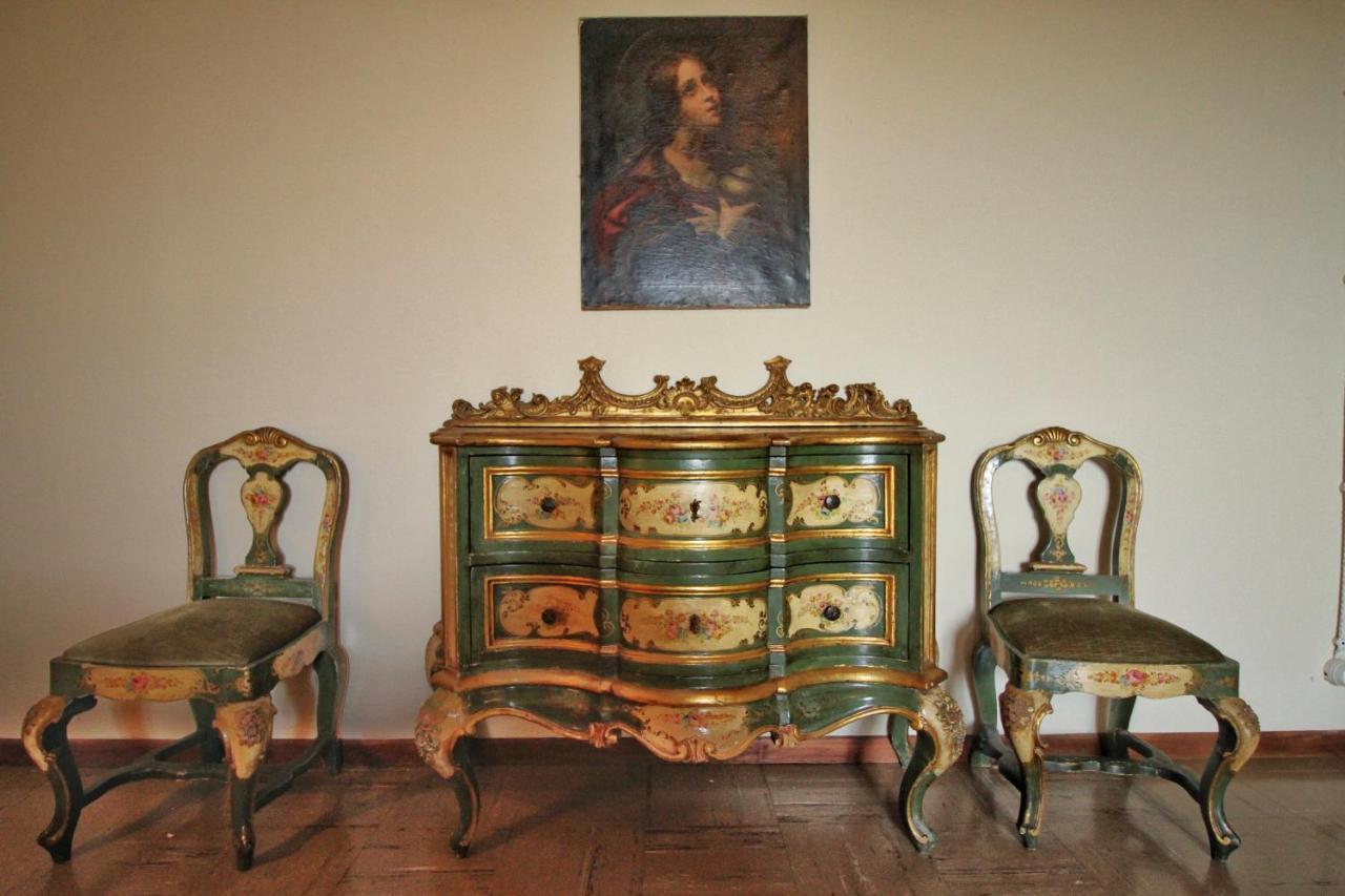 Castello Di Sovicille - Residenza D'Epoca Bed & Breakfast ภายนอก รูปภาพ