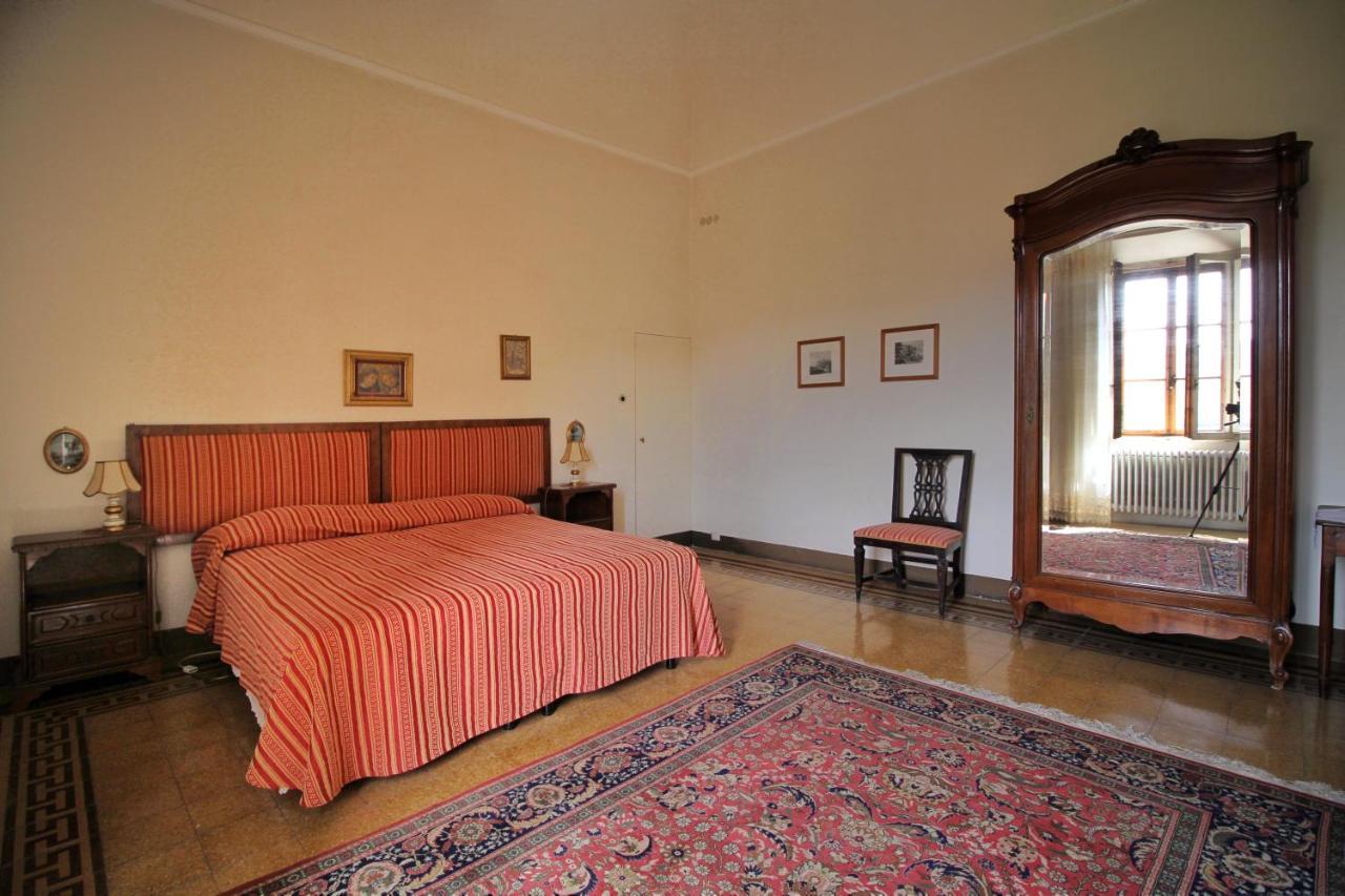 Castello Di Sovicille - Residenza D'Epoca Bed & Breakfast ภายนอก รูปภาพ