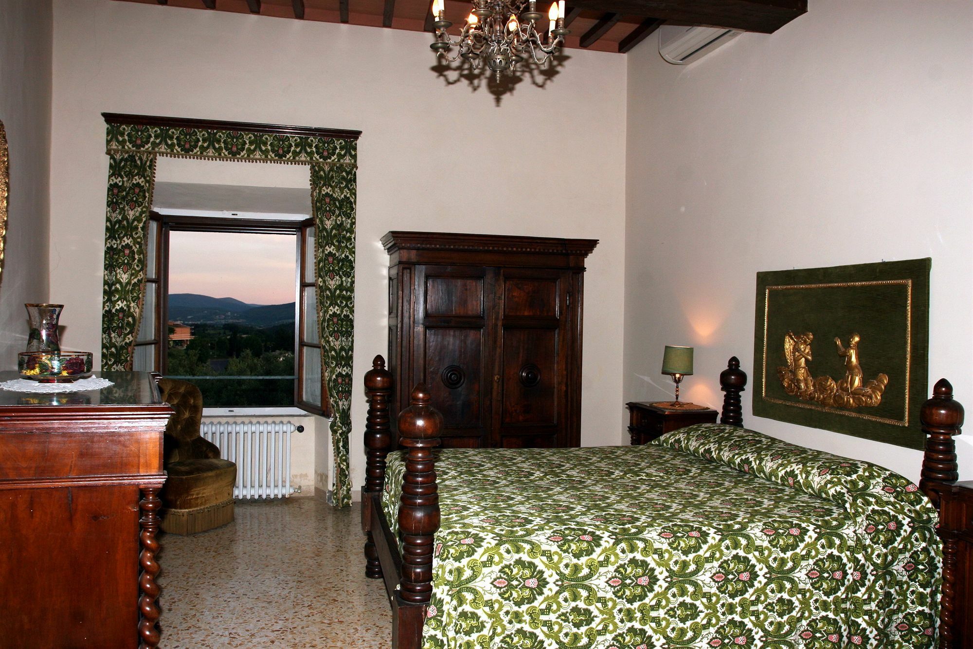 Castello Di Sovicille - Residenza D'Epoca Bed & Breakfast ภายนอก รูปภาพ